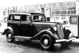 GAZ M1