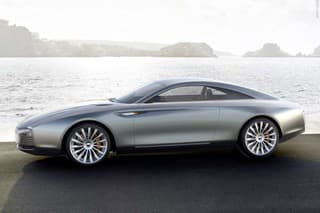 Cardi 442 Aston Martin