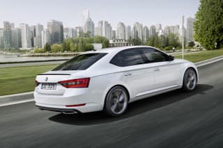 Škoda Superb SportLine