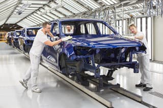 Volkswagen Slovakia zamestnáva už