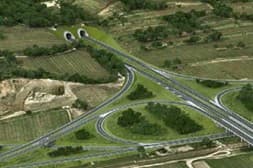 D4 Tunel