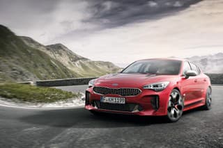 Kia Stinger a Stinger