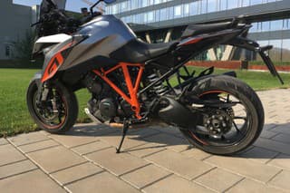 KTM  Superduke 1290
