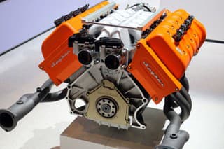 Motor so životnosťou 200