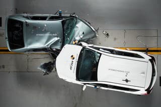 crash test Corolla