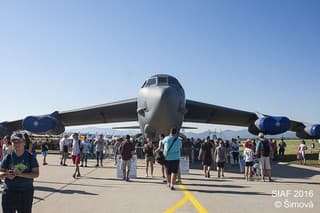 SIAF 2017 bombardér B-52