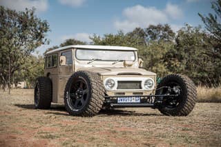 Toyota Land Cruser FJ