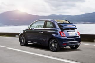Fiat 500 sa dostal