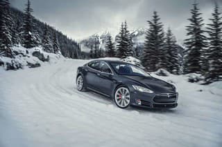 Tesla Model S v