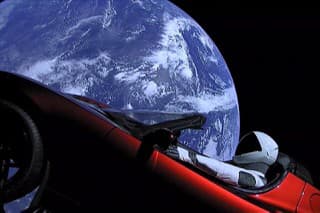 Tesla Roadster vo vesmíre