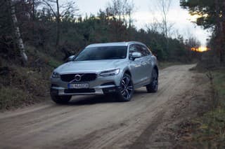 Volvo V90 Cross Country