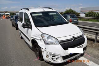 Nehoda na R1 v