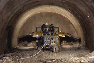 Tunel Čebrať
