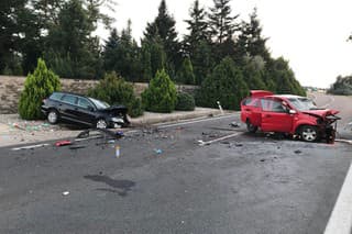 Nehoda čelná zrážka Senec