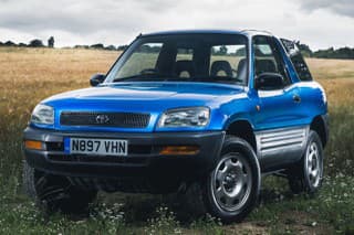 Toyota RAV4 1. generácie