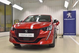PSA Peugeot 208 