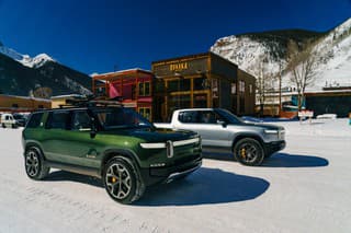 Rivian SUV a Pikap