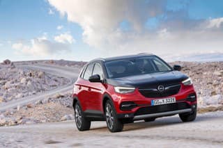 Opel Grandland X Hybrid4