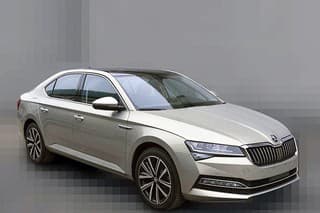 Škoda Superb v Číne
