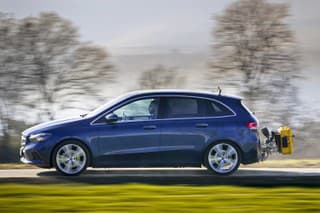 Mercedes a nové normy