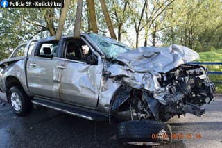 Ford Ranger v potoku