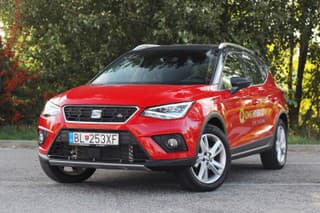 SEAT Arona TGI