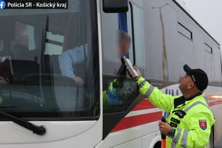 Nafúkal aj vodič autobusu