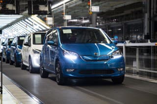 Volkswagen spúšťa výrobu nových