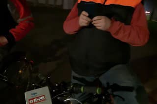 Cyklisti s alkoholom za