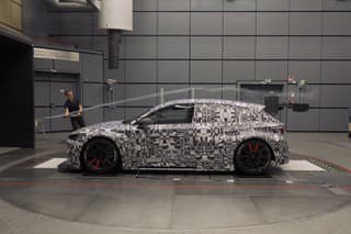 Cupra Leon nevychádza z