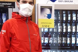 Rúško kúpite na AS