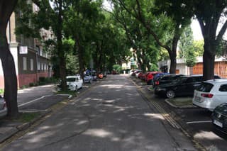Ulice Kalinčiaková a Odborárov