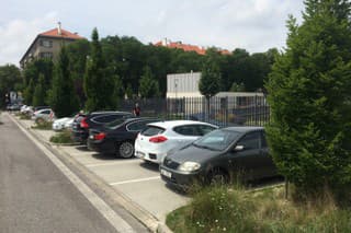 Ulice Kalinčiaková a Odborárov