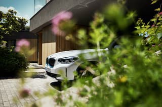 BMW iX3 2021