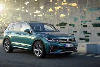 Volkswagen Tiguan a Arteon