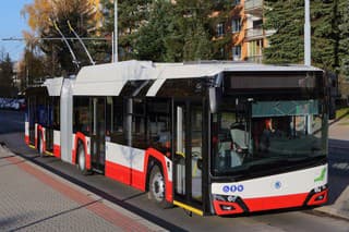 Parciálny trolejbus Škoda 27