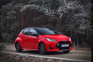 Toyota Yaris Hybrid 