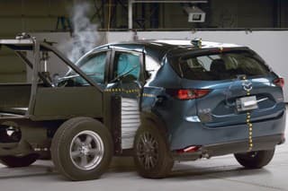 Nový prísnejší crash test