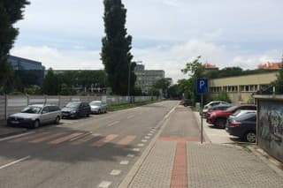 Ulice Kalinčiaková a Odborárov