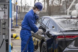 Toyota Mirai na prvej