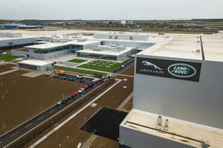 Jaguar Land Rover spustenie
