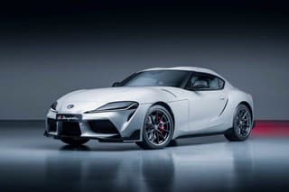 Toyota Supra s manuálnou