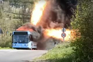 Z autobusu jazdiaceho na