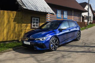Volkswagen Golf R a