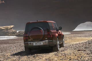 Land Rover Defender 130