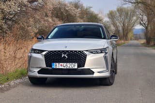 DS4 