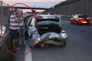 Vodiči po nehode zostali