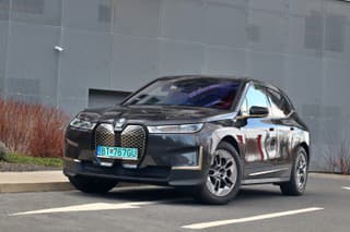BMW iX40 