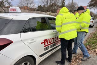 Výcvik autoškôl kontrolovali policajti