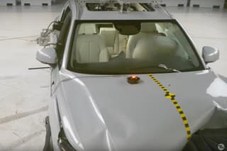 IIHS moderate overlap 2023
